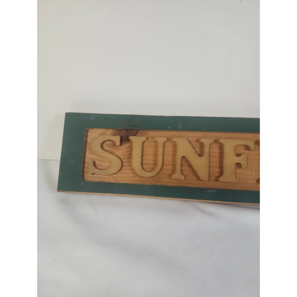 3D‎ Wooden Sunflower Hanging Sign Handpainted Made In The USA